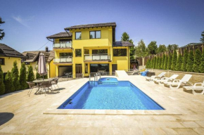 Villa Golden Hill